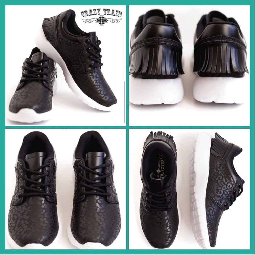 Leopard running shoes with fringe back